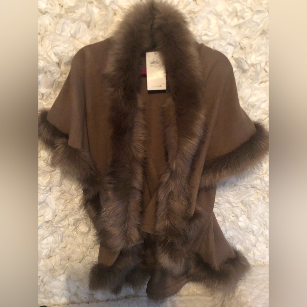 Artisan tan wrap one size new with tags
